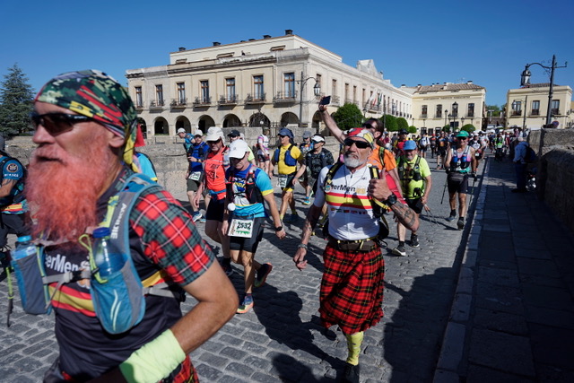Colourful participants. Photo © Carlos Ponce